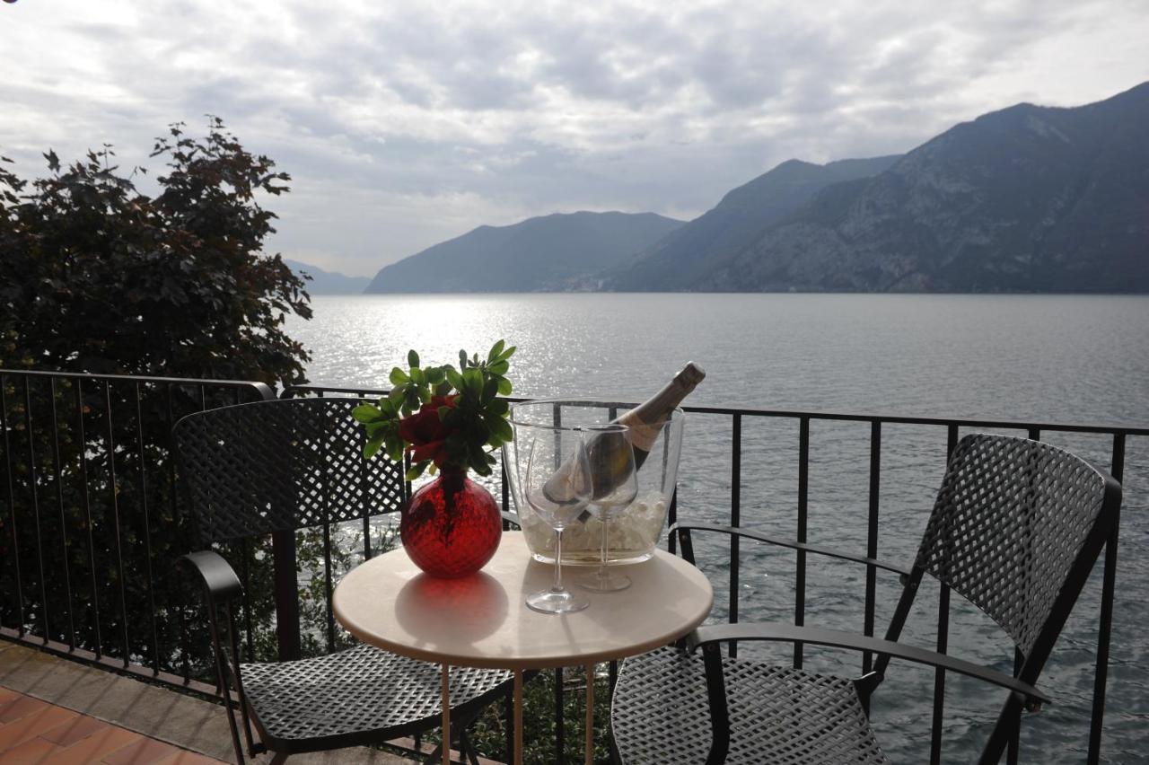 Nest On The Lake Marone Exterior foto